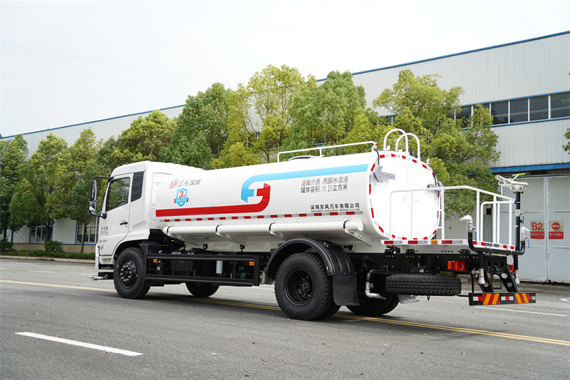 東風天錦VR灑水車 15方（燃油車） EQ5183GPSSDF6